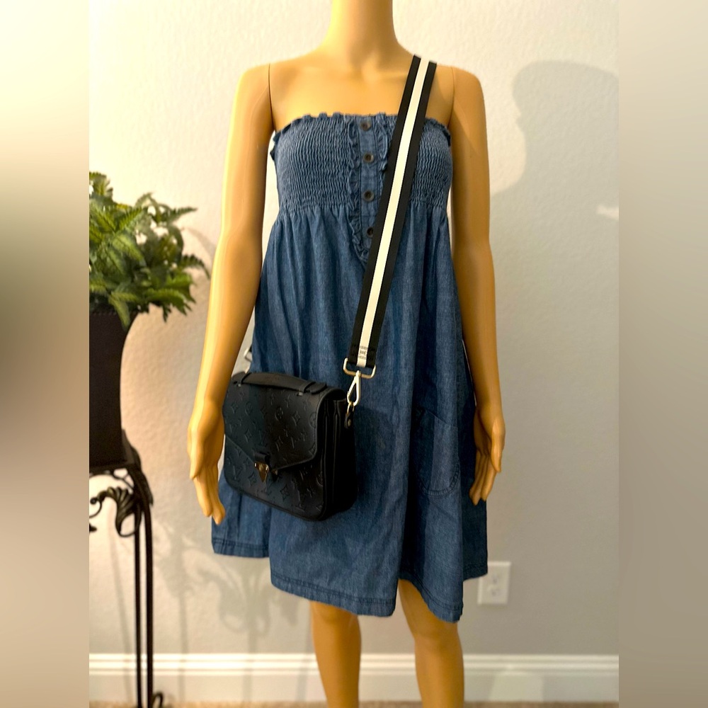 Women's Smocked Denim Dress Size Large